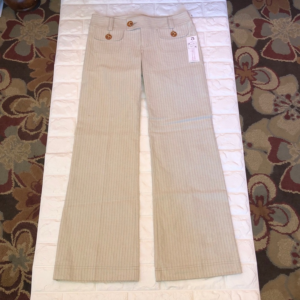 Nanette Lepore pants bootcut with cute buttons sz4